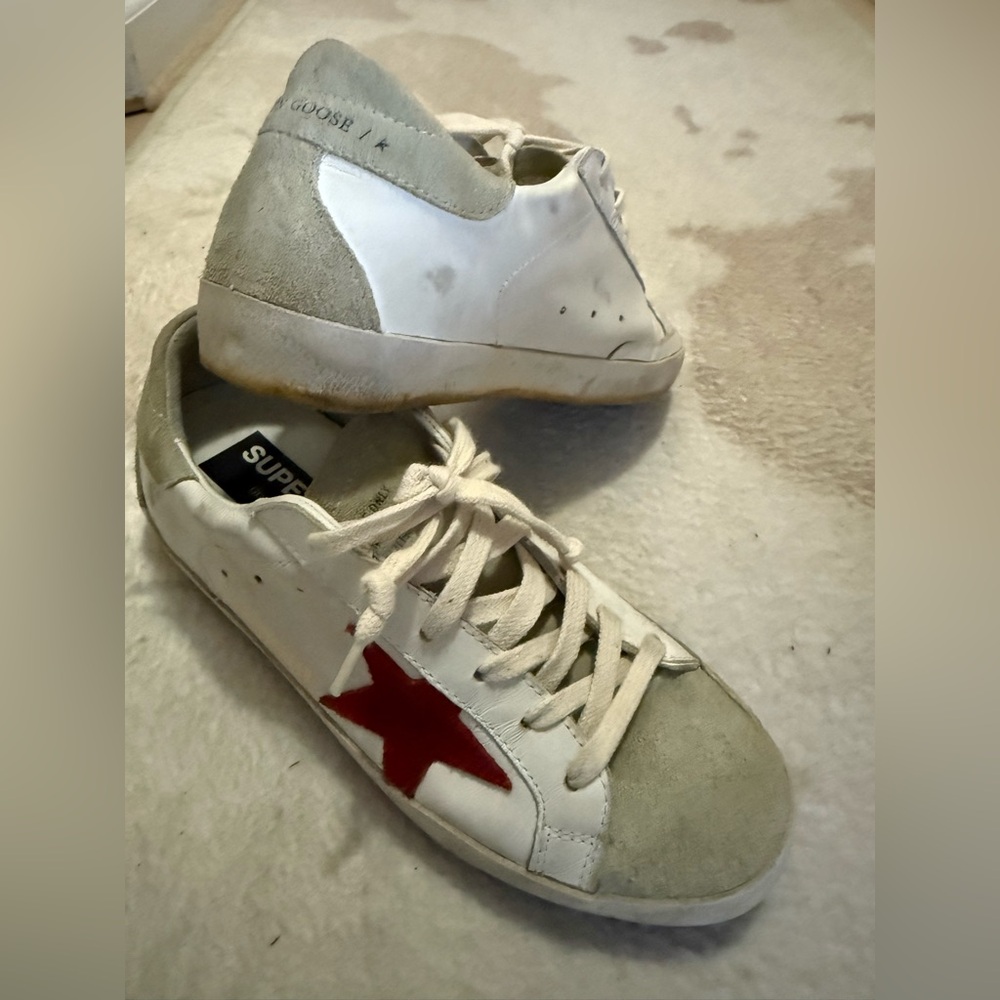 BRAND NEW GOLDEN GOOSE! 
Golden Goose White and Gray Sneakers with Red Star